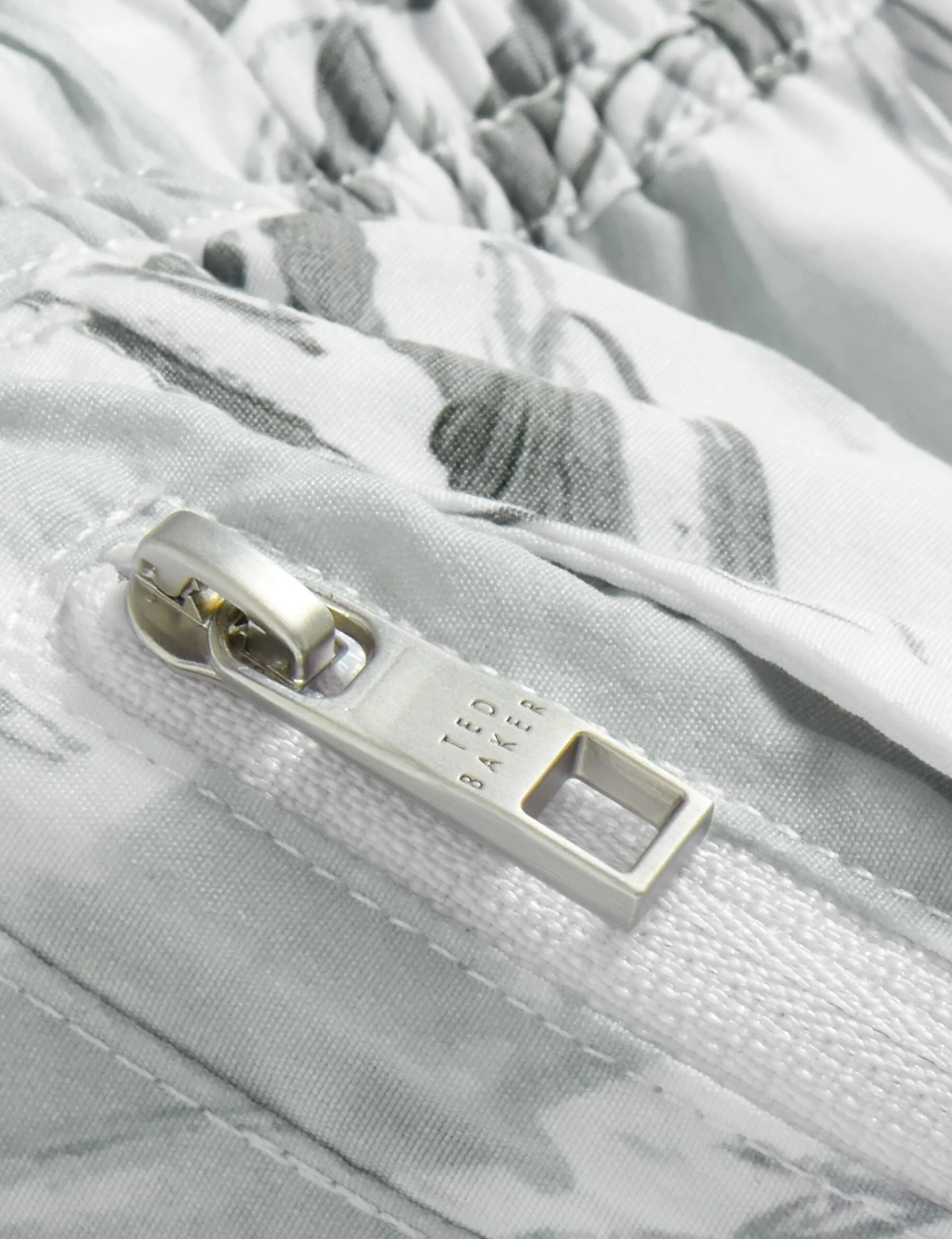 New Lobster Limited Bademode|Der Weihnachtsladen<Badeshorts mit Palmenmuster, mittellang