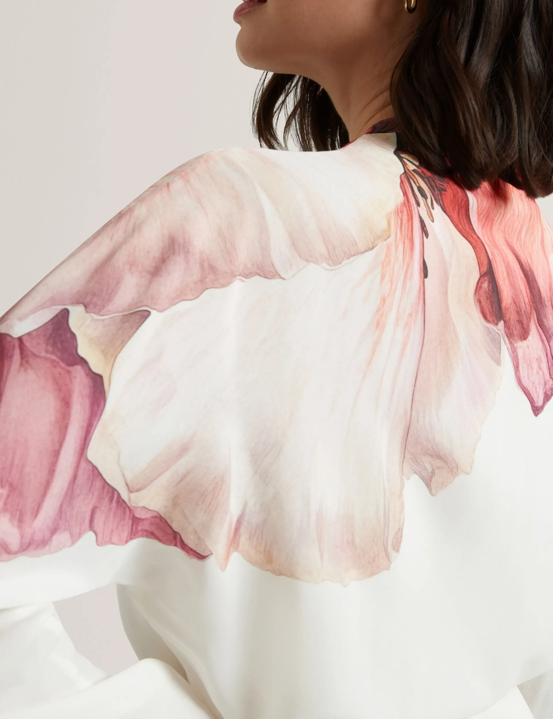 New Lobster Limited Festliche Kleidung|Oberteile & Blusen<Bluse mit Printdetails, Wickeloptik und langen Ärmeln