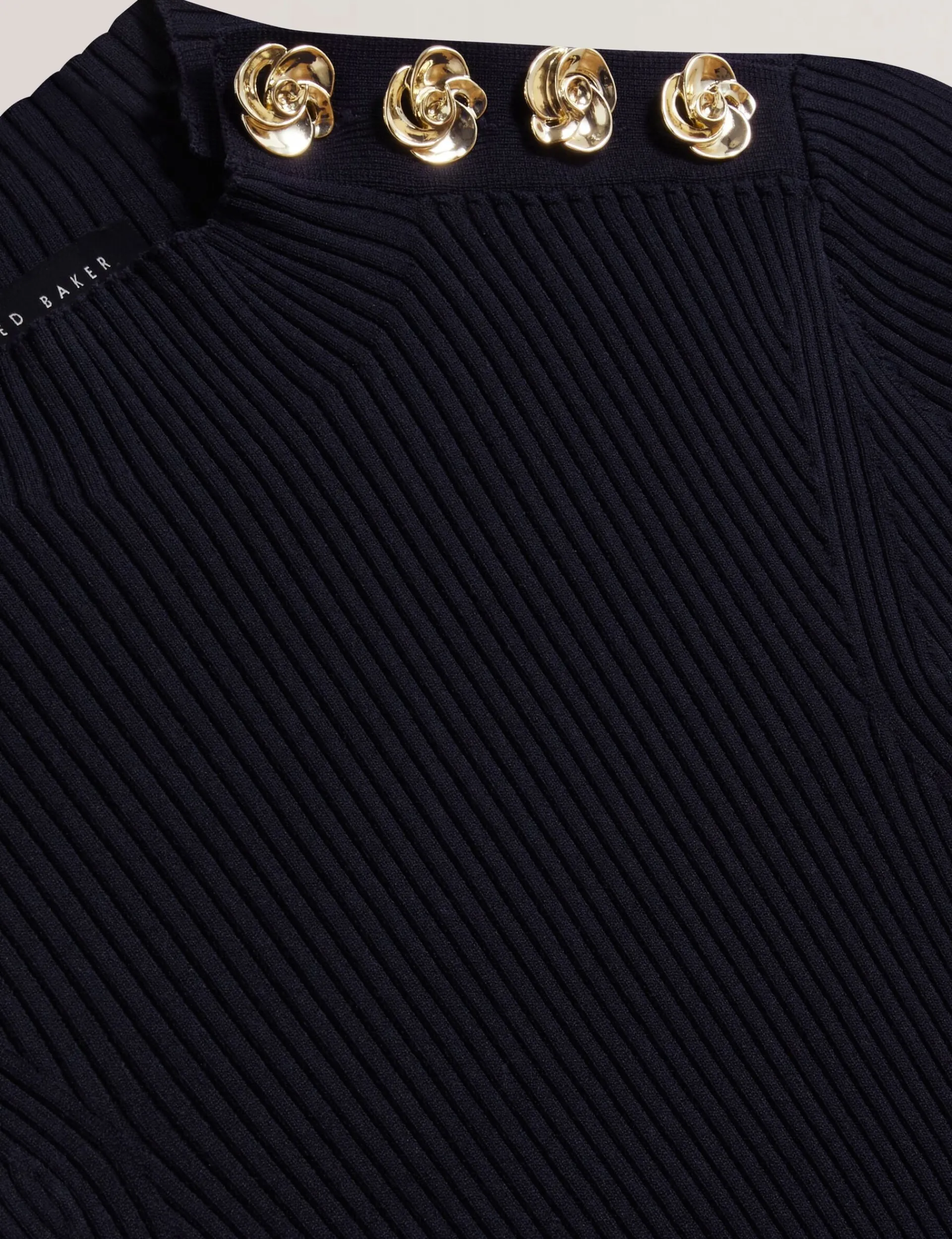 New Lobster Limited Oberteile & Blusen<Figurbetontes Stricktop mit Rosenknopfdetails
