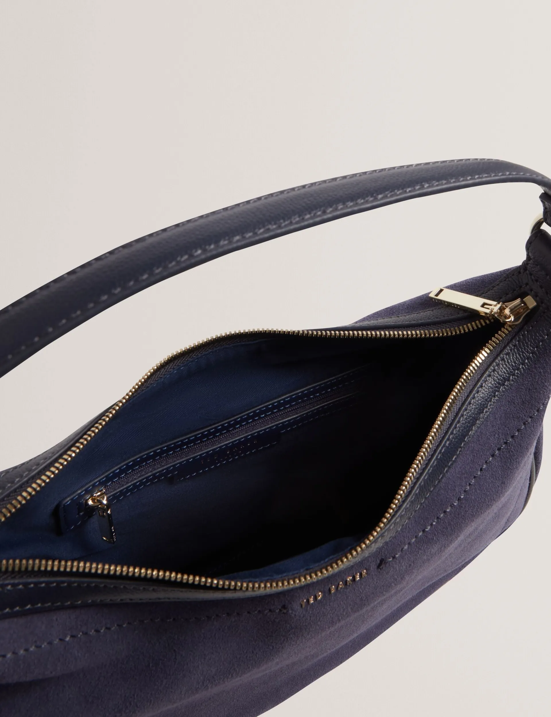 New Lobster Limited Schultertaschen|Luftiger Blues Bearbeiten<Hobo-Tasche aus Kunstleder mit Gurtband