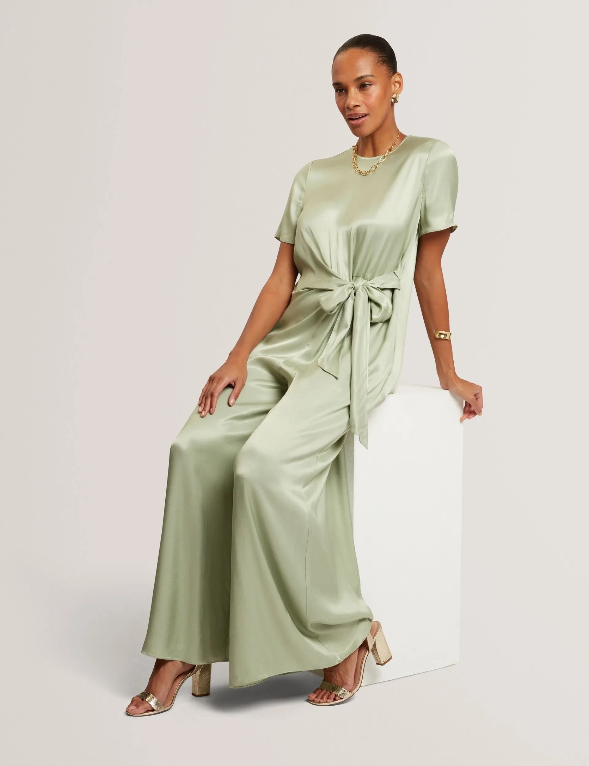 New Lobster Limited Jumpsuits & Playsuits|Die Satin-Kollektion<Jumpsuit mit Bindedetails, kurzen Ärmeln und weitem Bein