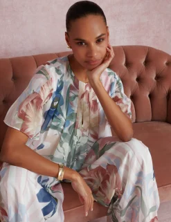 New Lobster Limited Anzüge & Zweiteiler|Oberteile & Blusen<Kurzarm-Top mit Blumenmuster und Falten, Engelsmotiv
