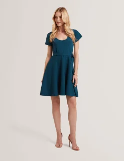 New Lobster Limited Arbeitskleidung|Luftiger Blues Bearbeiten<Kurzärmliges Strick-Minikleid