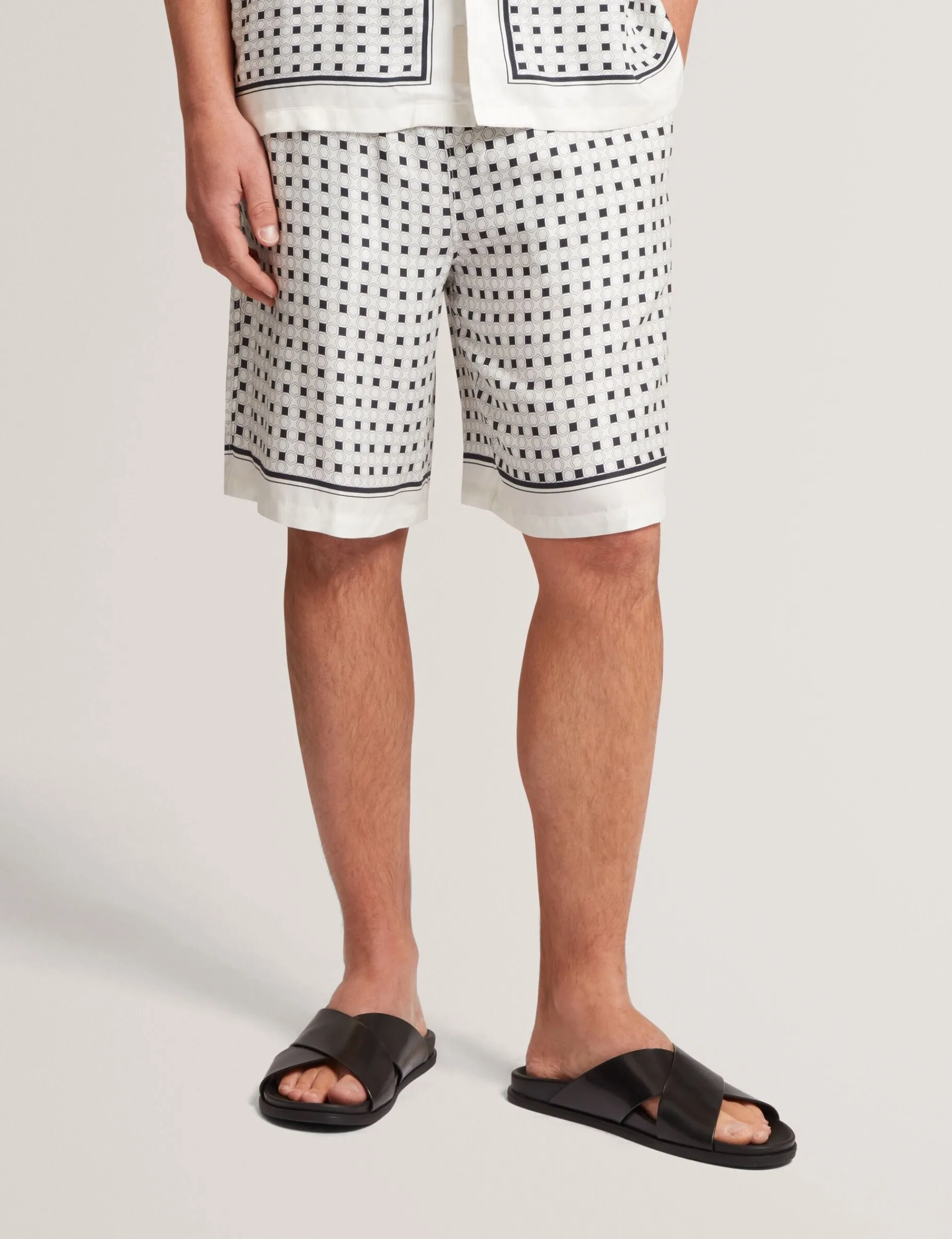 New Lobster Limited Shorts|Der Weihnachtsladen<Lässige Shorts mit Geo-Fliesenmuster zum Hineinschlüpfen