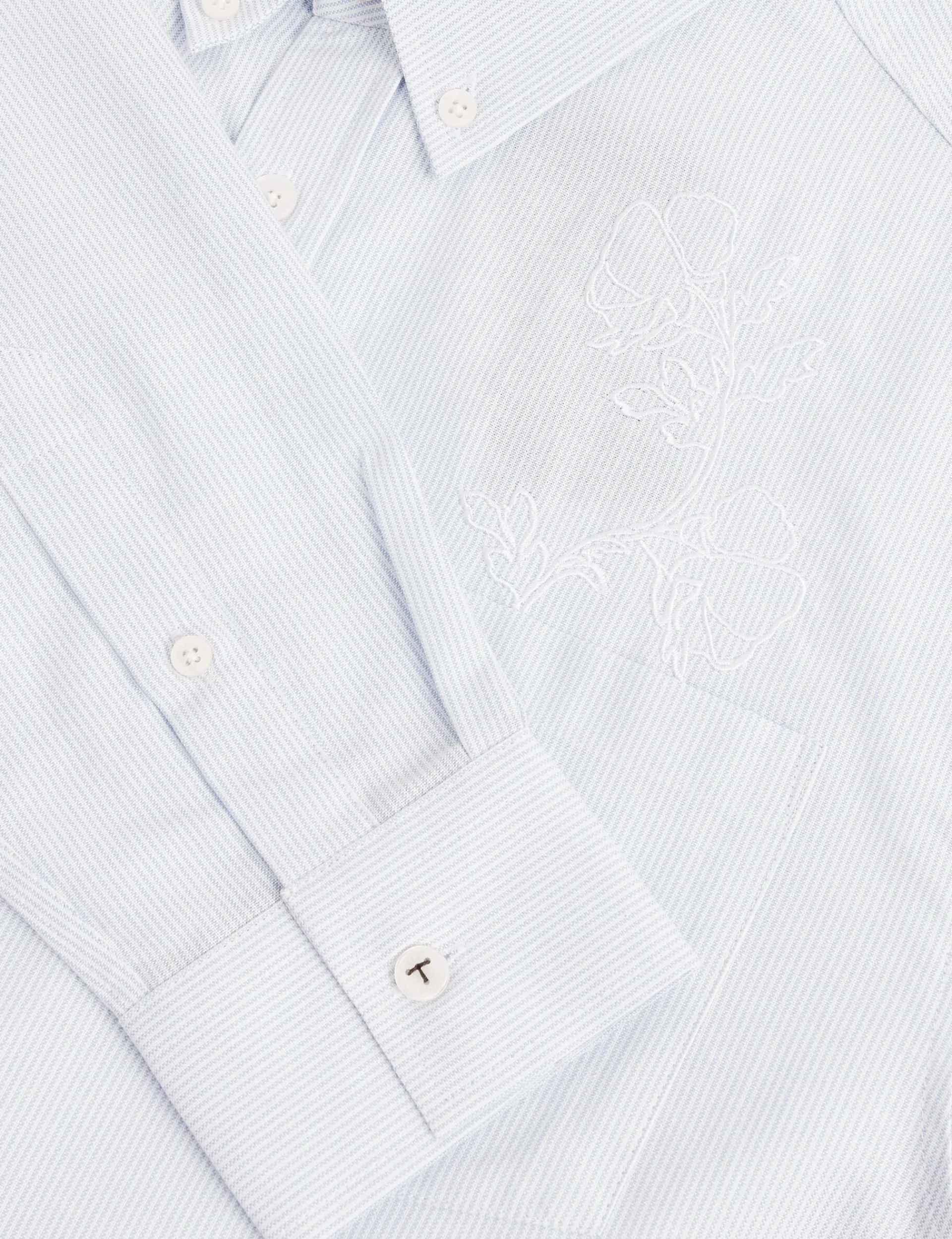 New Lobster Limited Breezy Blues Bearbeiten|Shirts<Lässiges Nadelstreifenhemd mit Stickereidetails