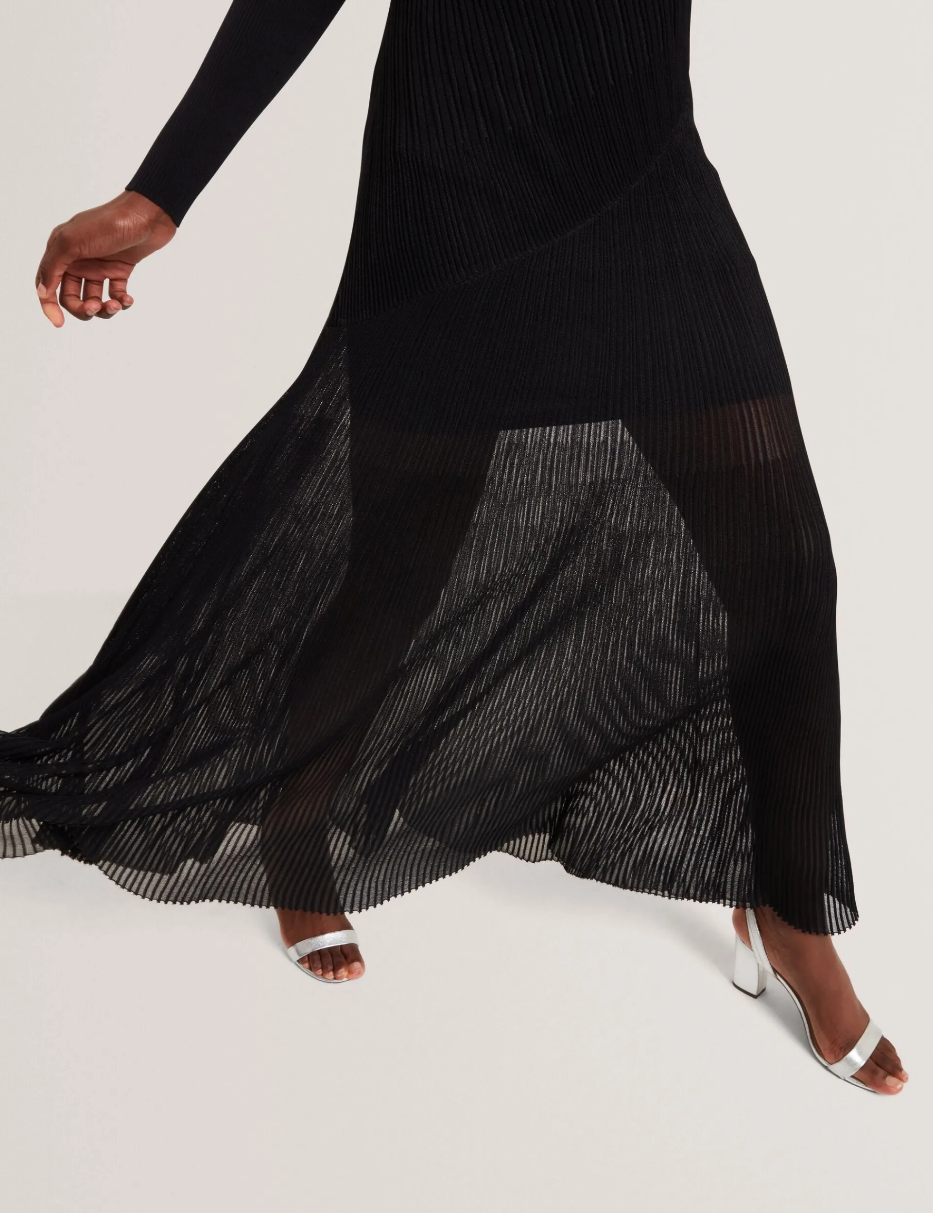 New Lobster Limited Festliche Kleidung|Kleider<Maxikleid aus Strick mit transparenten Details und langen Ärmeln