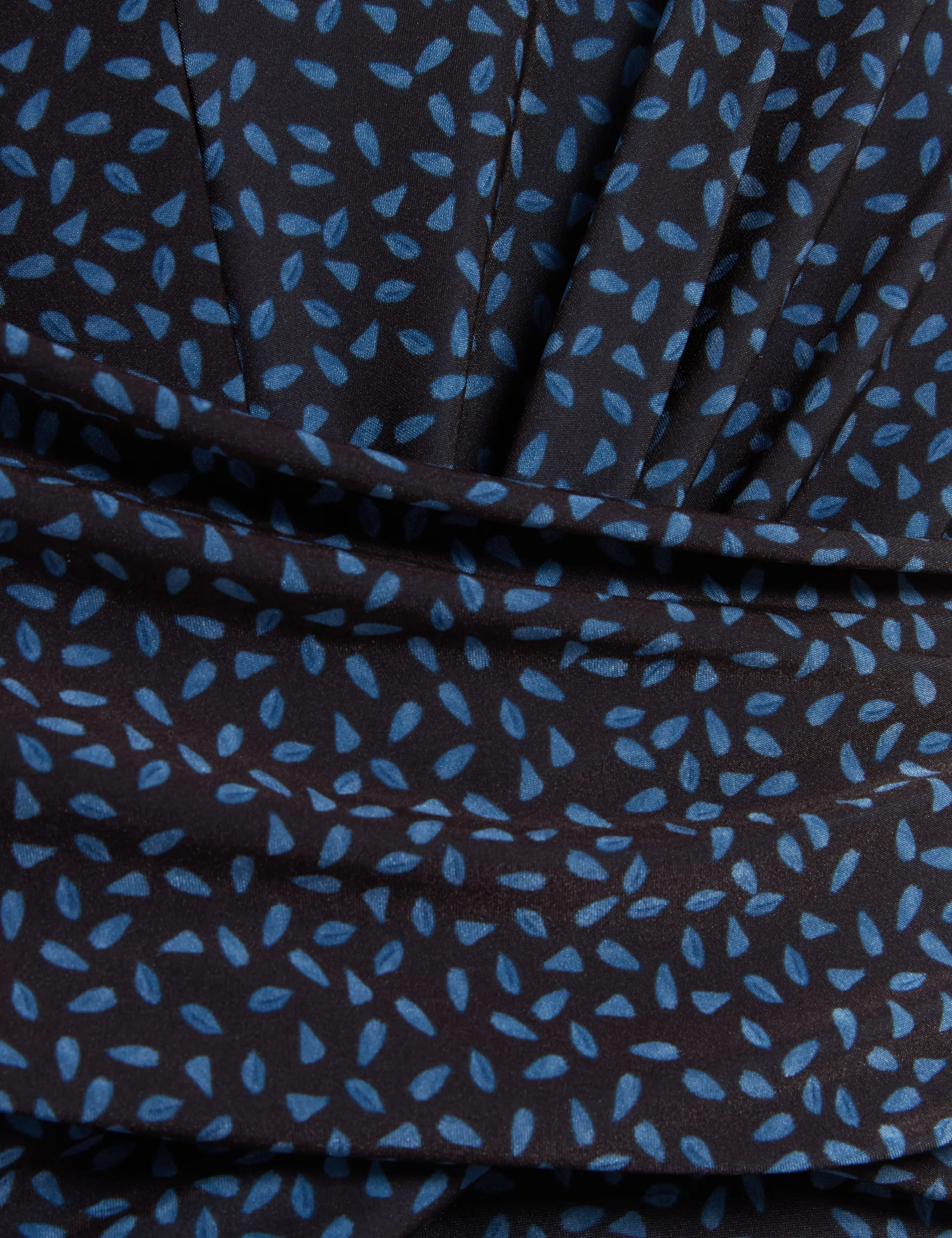 New Lobster Limited Der Weihnachtsladen|Luftiger Blues Bearbeiten<Midikleid mit gemustertem Minirock und Stehkragen, A-Linie,