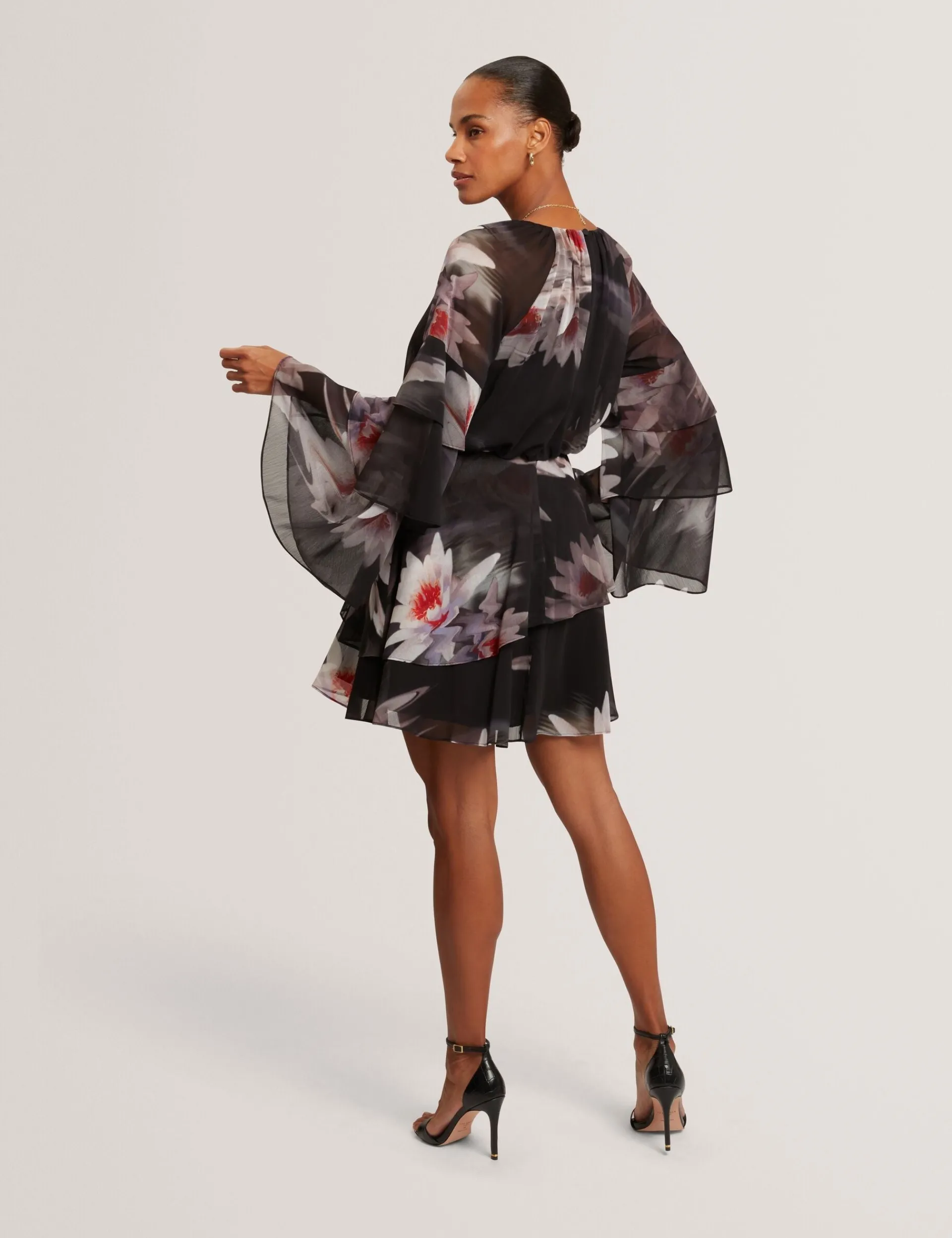 New Lobster Limited Festliche Kleidung|Neue Frühlingsblumen<Minikleid mit Lilienmuster, Rüschen und langen Ärmeln