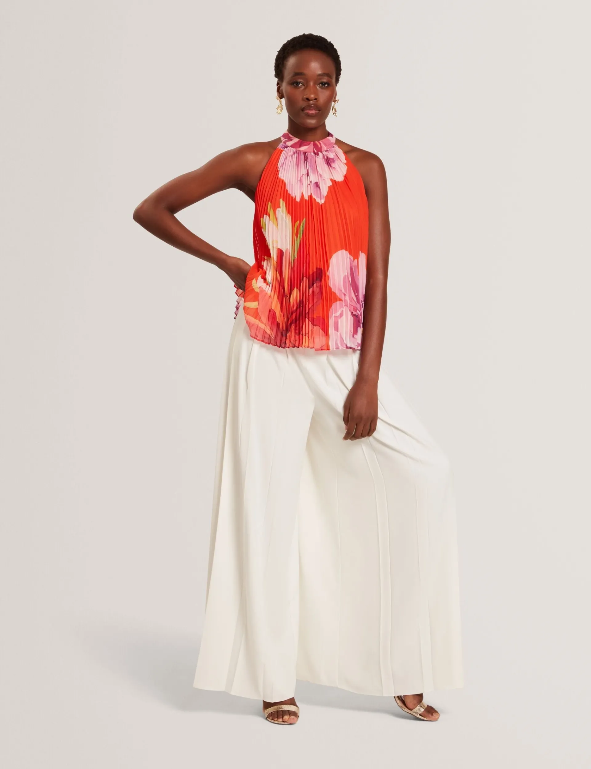 New Lobster Limited Festliche Kleidung|Oberteile & Blusen<Neckholder-Top mit Blumenmuster und Falten