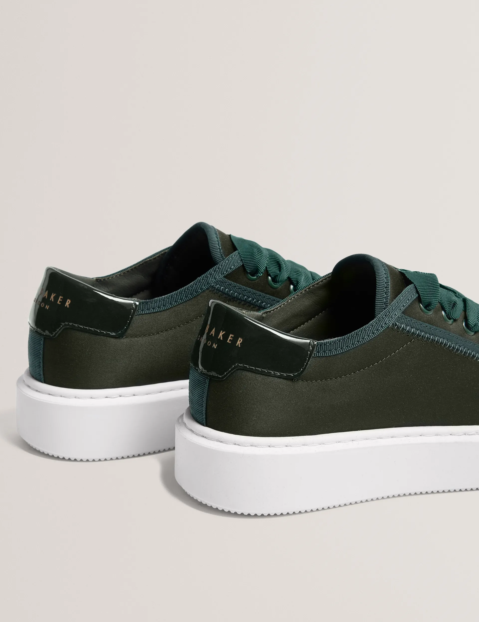 New Lobster Limited Trainer|Die Satin-Kollektion<Plateau-Sneaker mit Satinband und Spitze