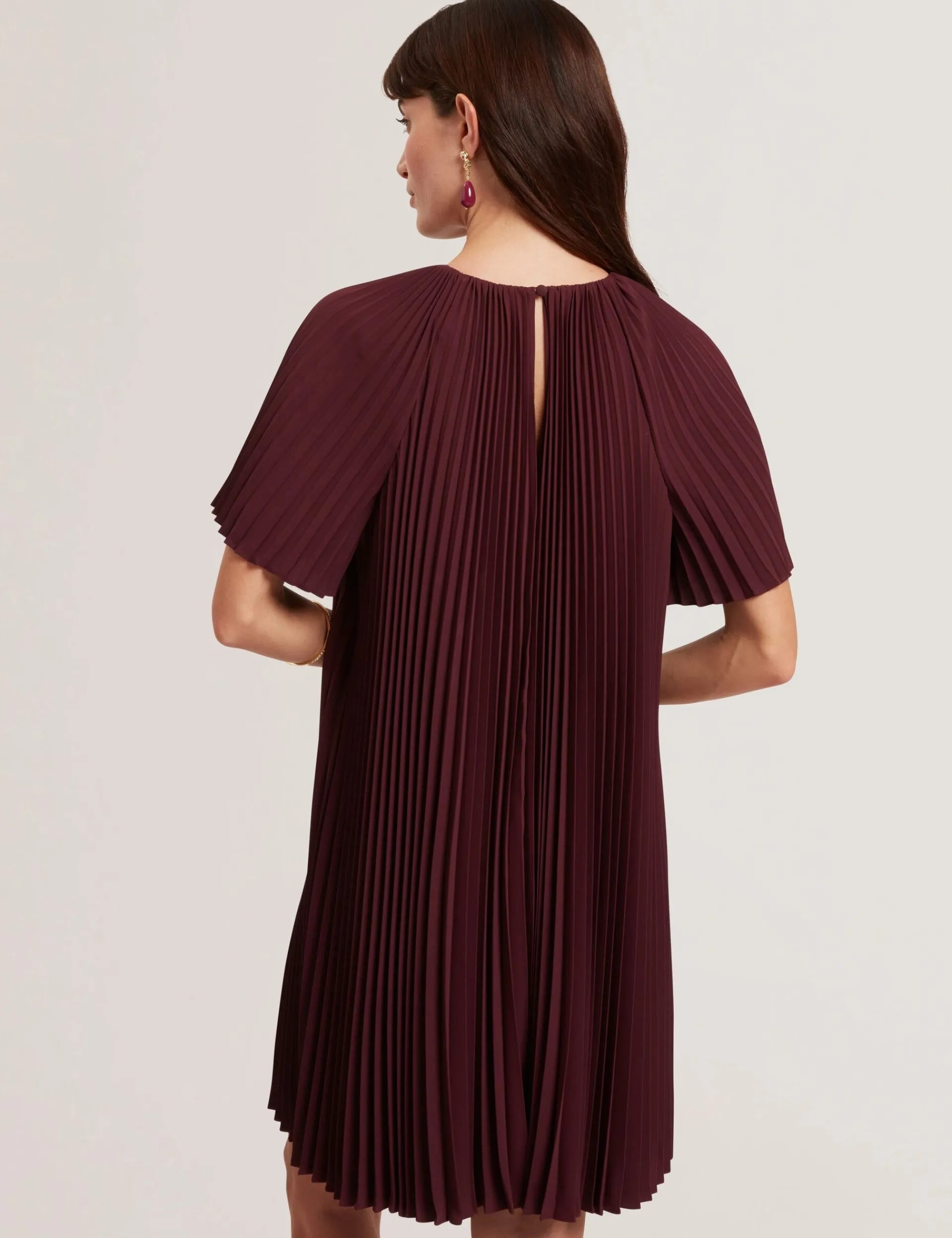 New Lobster Limited Kleider<Plissiertes A-Linien-Minikleid mit kurzen Ärmeln