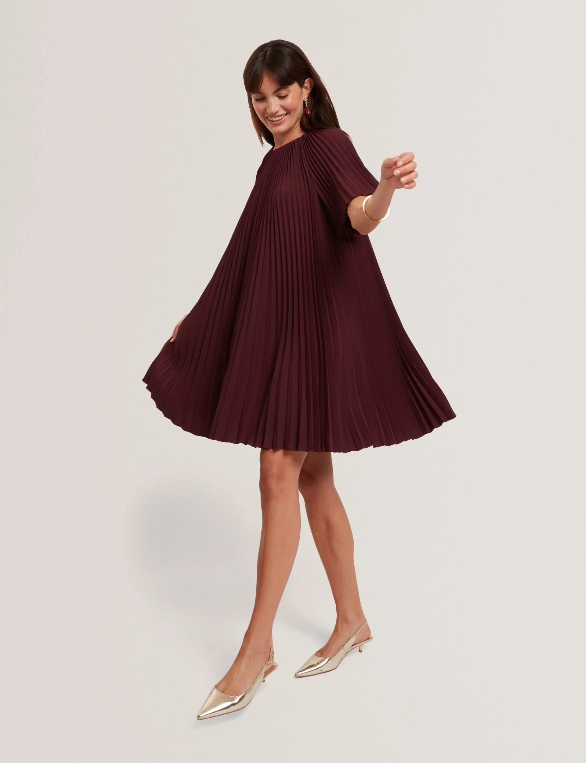 New Lobster Limited Kleider<Plissiertes A-Linien-Minikleid mit kurzen Ärmeln