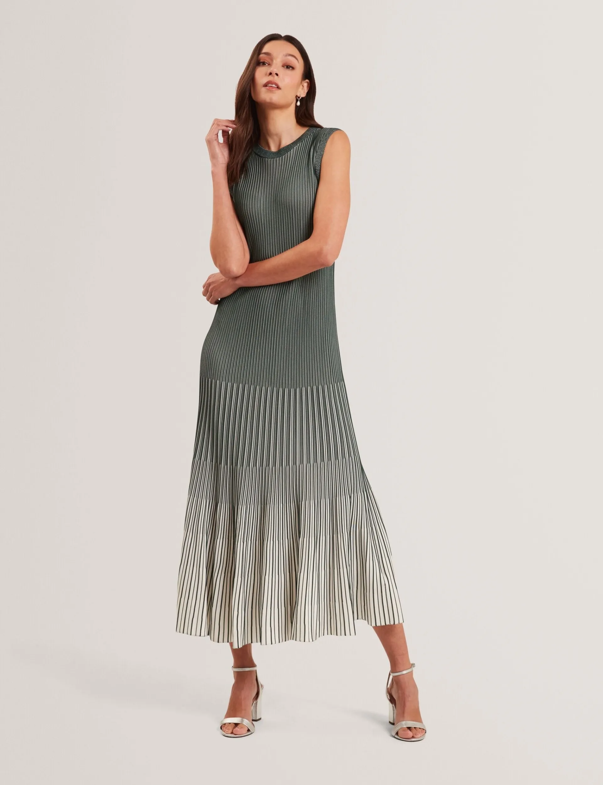 New Lobster Limited Kleider<Ärmelloses Midikleid aus Strick mit Strukturstreifen