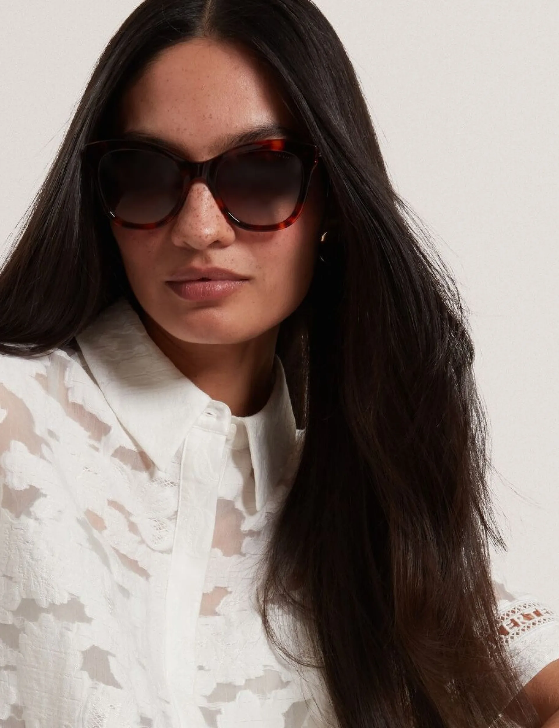 Damen Licensee Mondottica Sämtliches Zubehör|Sonnenbrille<Runde Sonnenbrille mit klobigem Rahmen