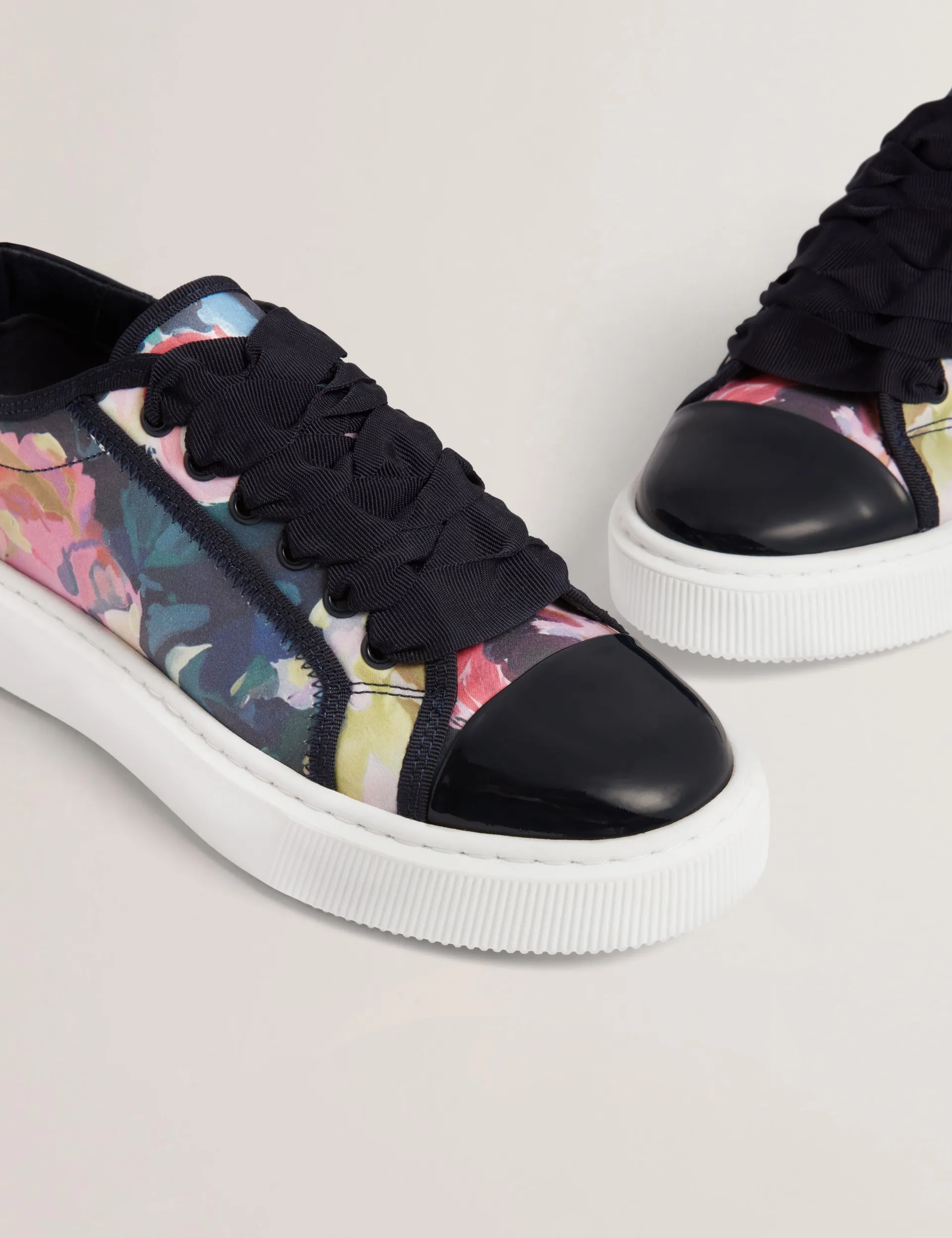 New Lobster Limited Trainer|Neue Frühlingsblumen<Satin-Plateau-Sneaker mit Blumenmuster