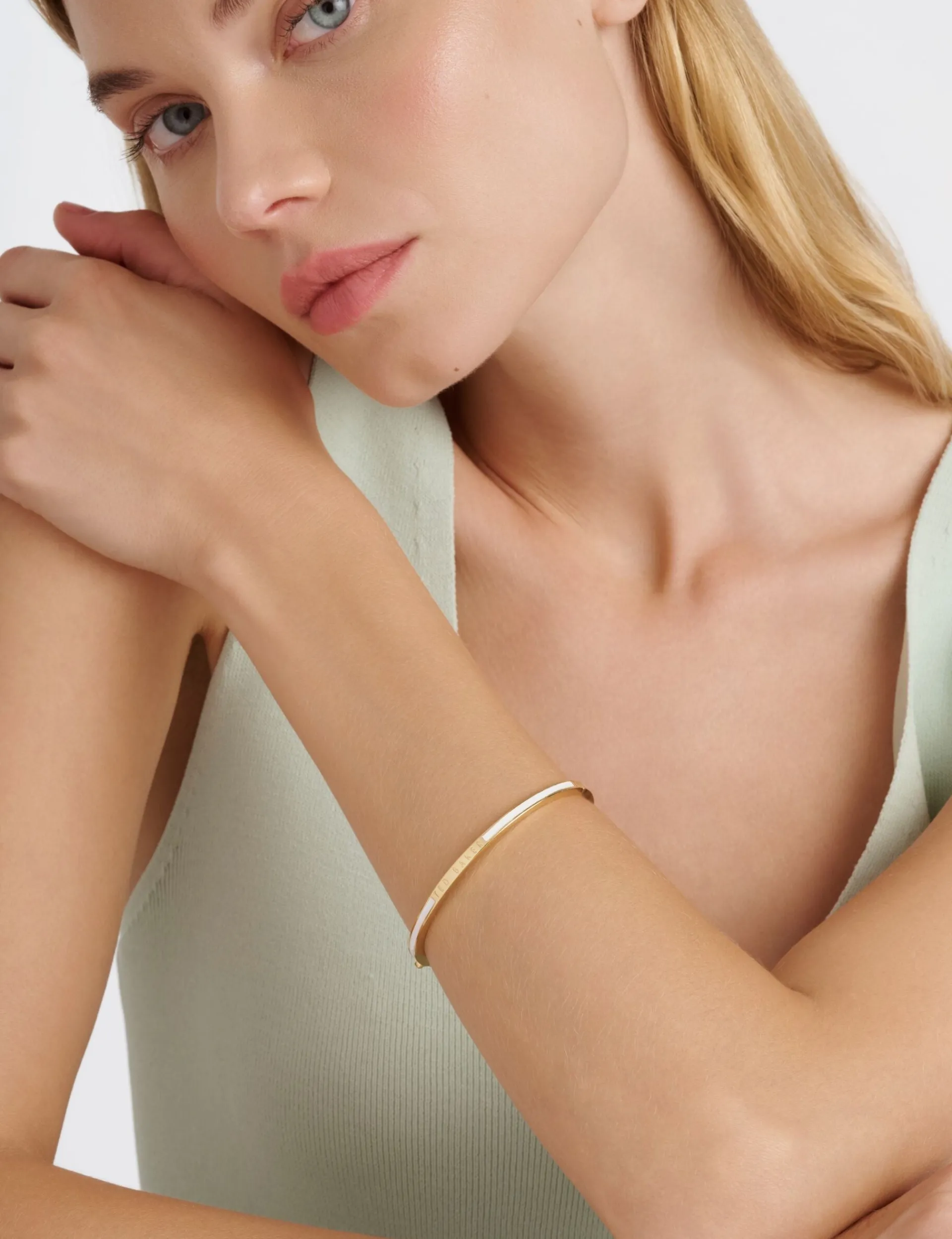 Damen Licensee Simon Harrison Luxusgeschenke Für Damen|Sämtliches Zubehör<Schmale Armspange aus weißem Emaille