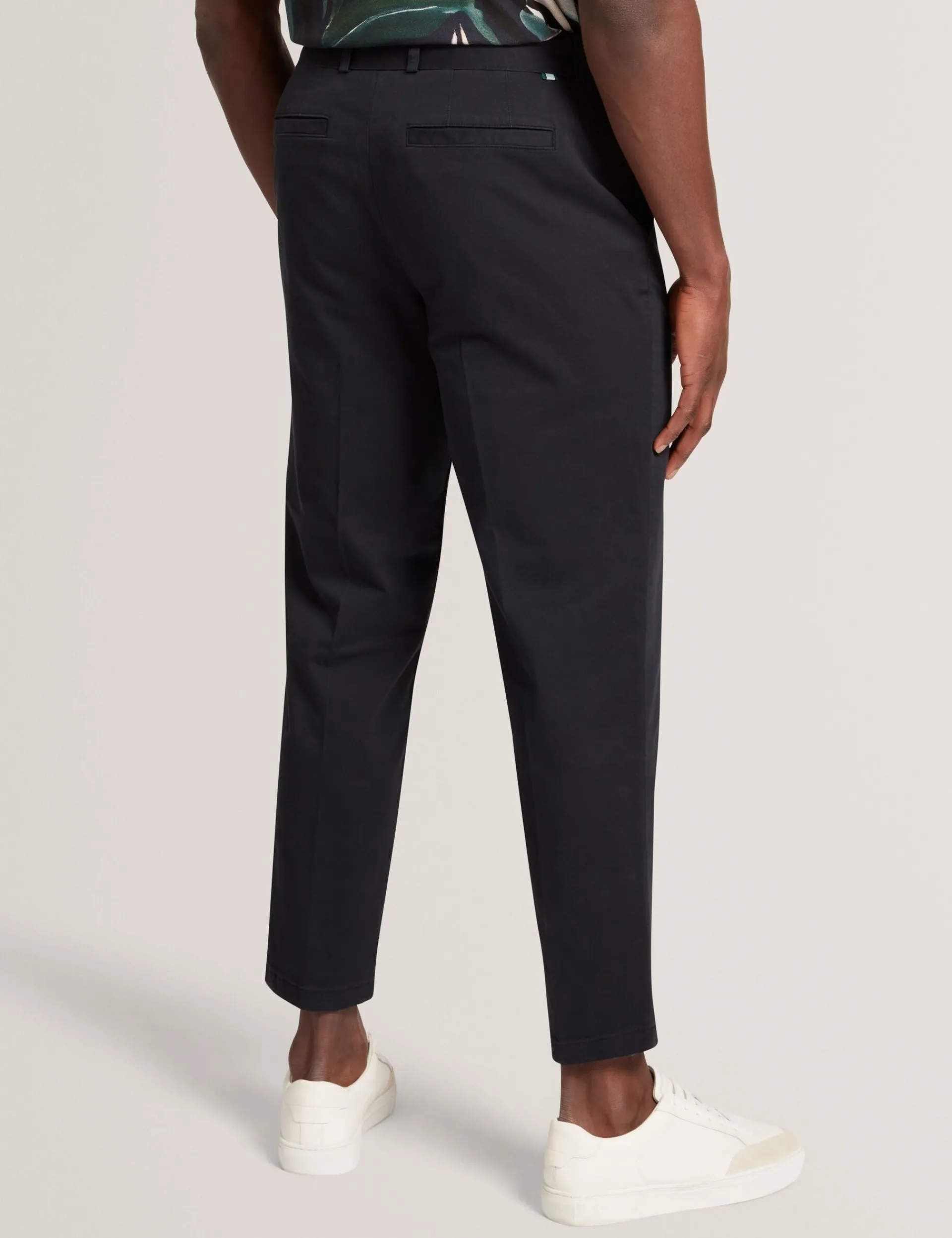 New Lobster Limited Breezy Blues Bearbeiten|Hosen & Chinos<Schmal zulaufende Baumwollhose mit Gürtel
