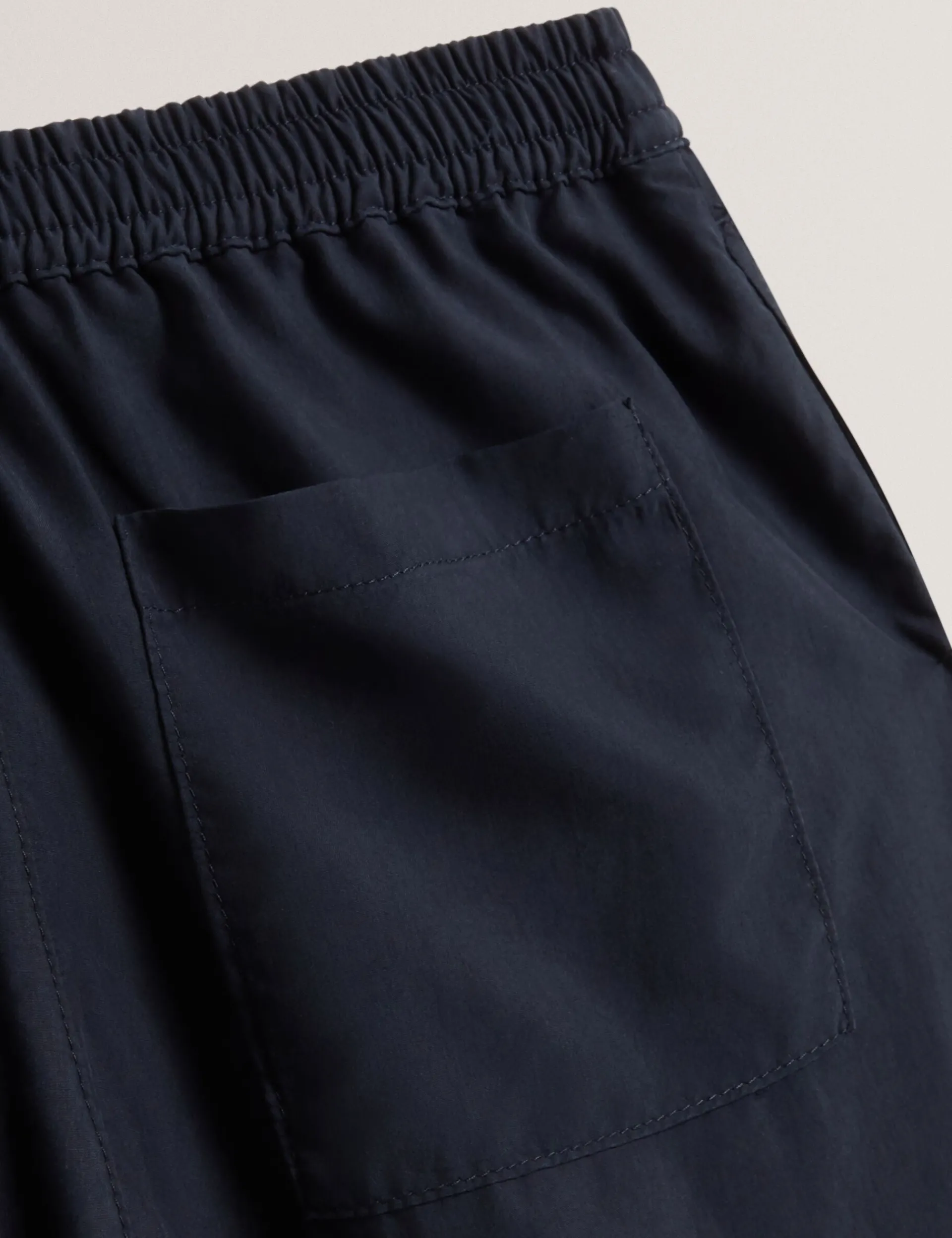 New Lobster Limited Breezy Blues Bearbeiten|Hosen & Chinos<Schmal zulaufende, gewebte Schlupfhose