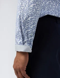 Licensee Baird Group Breezy Blues Bearbeiten|Shirts<Slim-Fit-Hemd aus Satin-Baumwolle mit Blattmuster