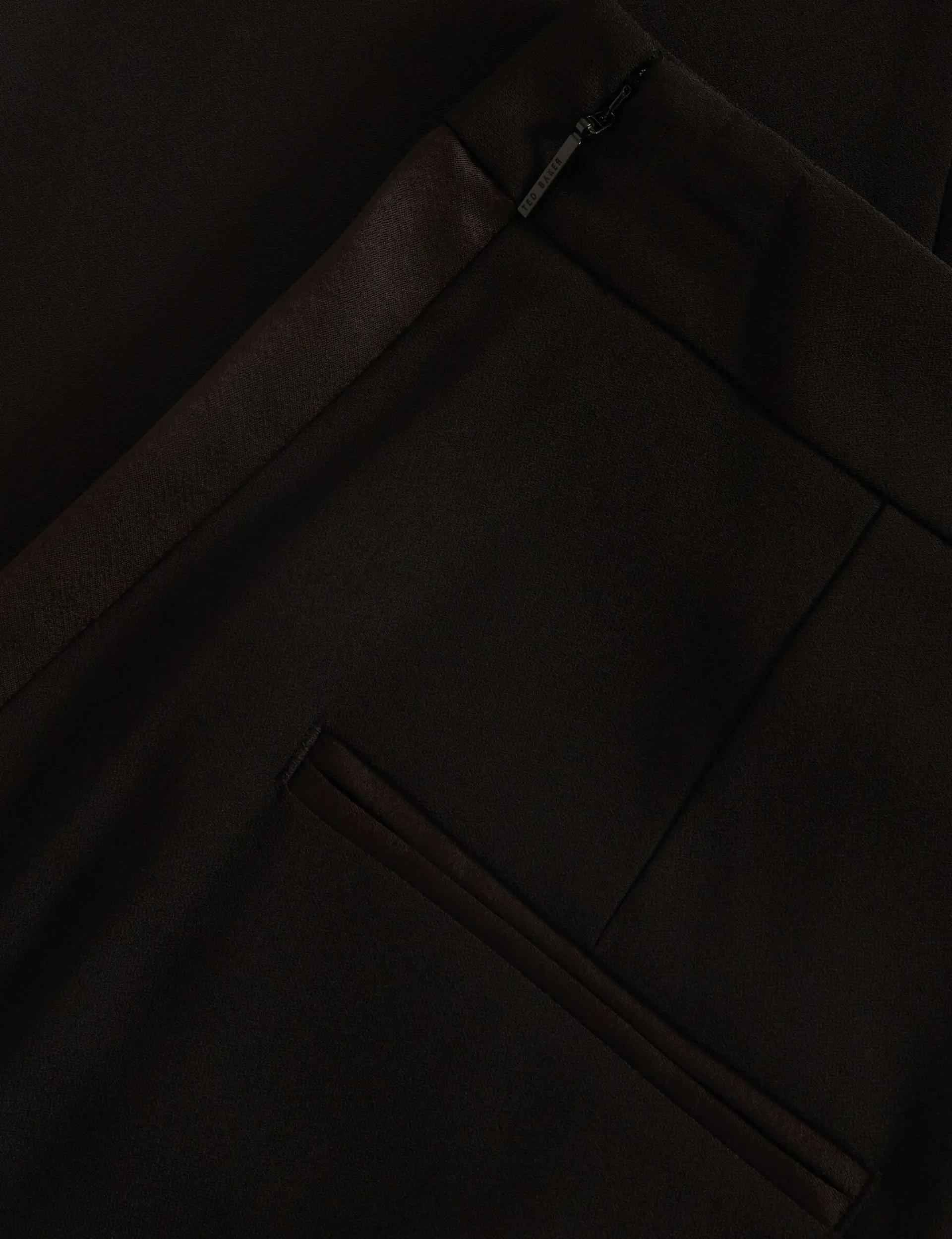 New Lobster Limited Anzüge & Zweiteiler|Hosen & Shorts<Smokinghose mit Satin-Details, schmal geschnitten