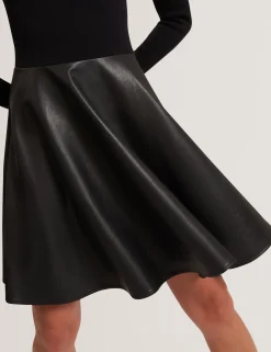 New Lobster Limited Kleider<Strickkleid aus Kunstleder mit Illusionseffekt