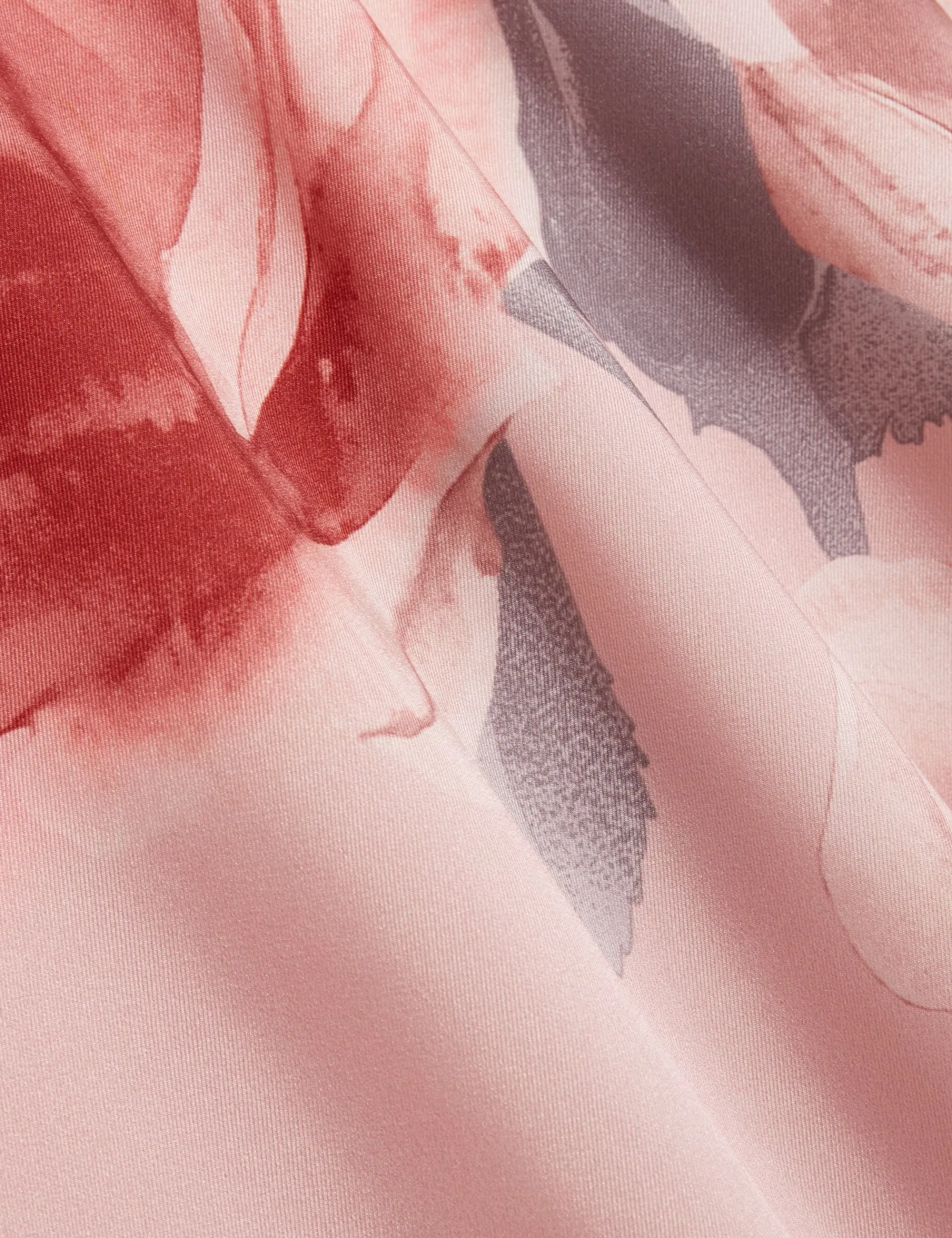New Lobster Limited Die Satin-Kollektion|Arbeitskleidung<Stricktop mit Rosenmuster-Einsatz