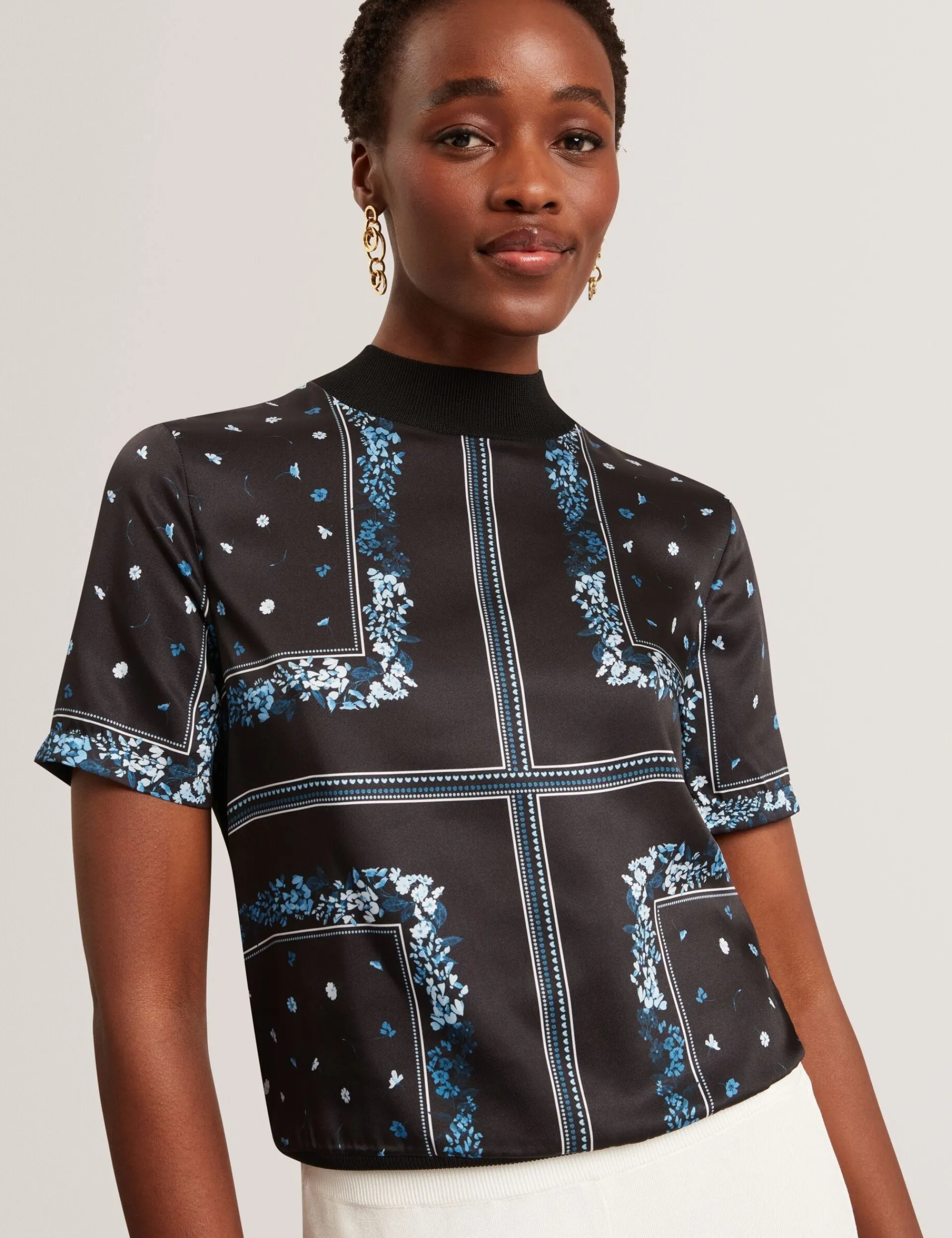New Lobster Limited Anzüge & Zweiteiler|Oberteile & Blusen<Stricktop mit Schalprint und kurzen Ärmeln