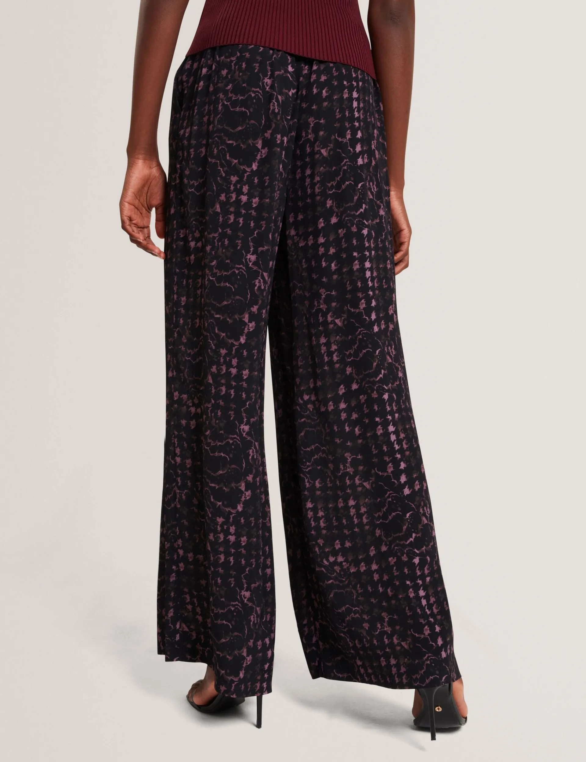 New Lobster Limited Hosen & Shorts|Neue Frühlingsblumen<Weite Hose mit Blumen-Karomuster